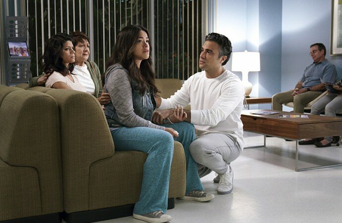Jane The Virgin 3×01: “Happy Ever After”
